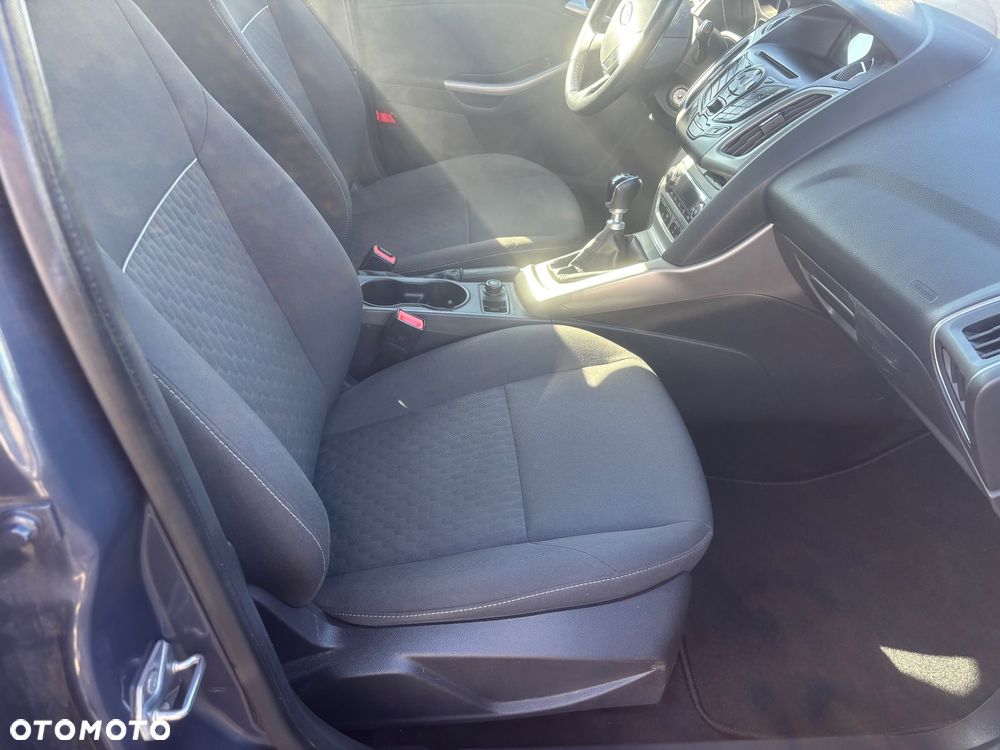 Ford Focus 1.6 TDCi Edition - 16
