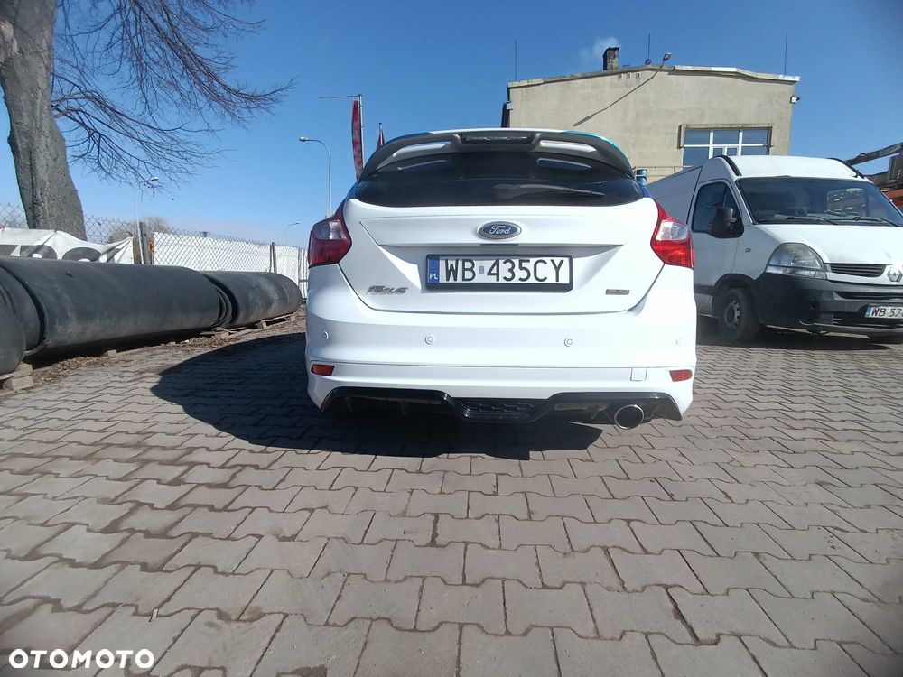 Ford Focus 1.6 EcoBoost Start-Stopp-System Champions Edition - 11