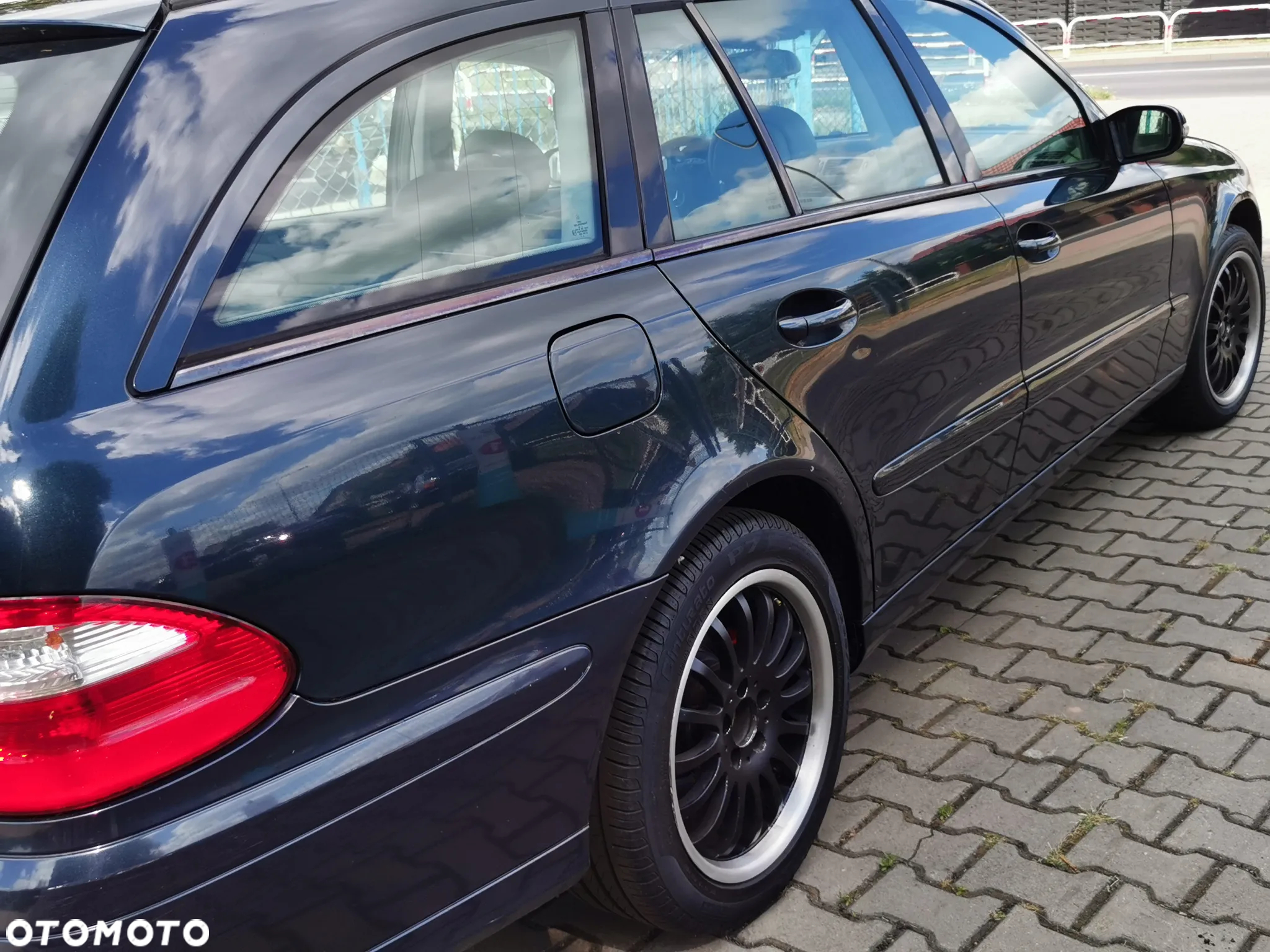 Mercedes-Benz Klasa E - 9