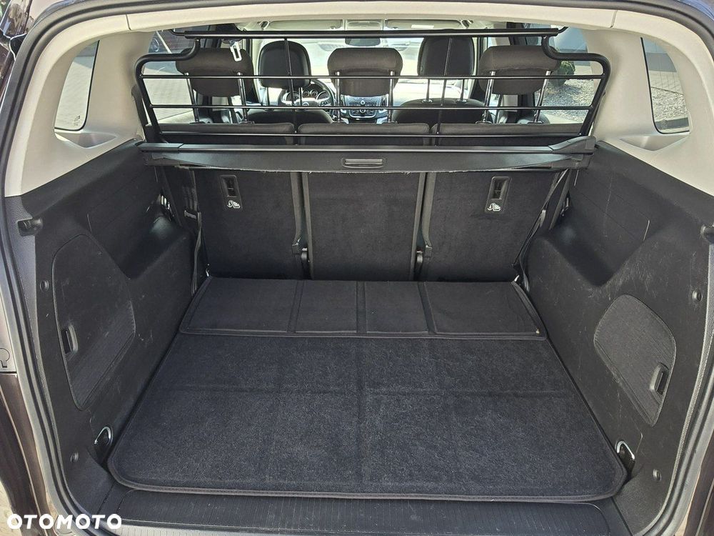 Opel Zafira - 19
