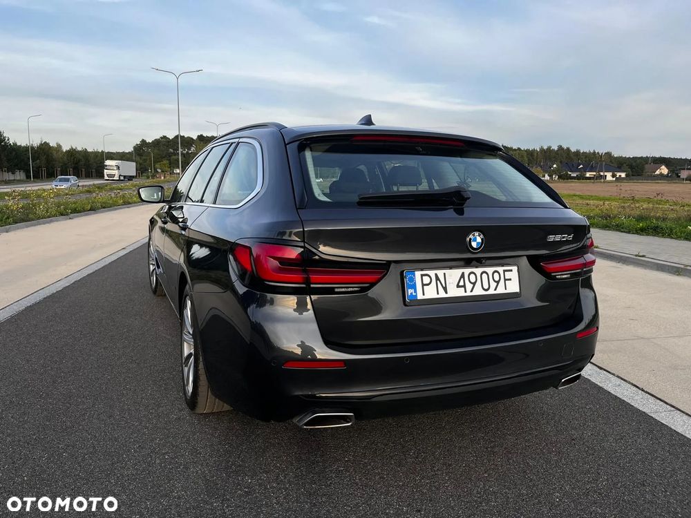 BMW Seria 5 520d - 3