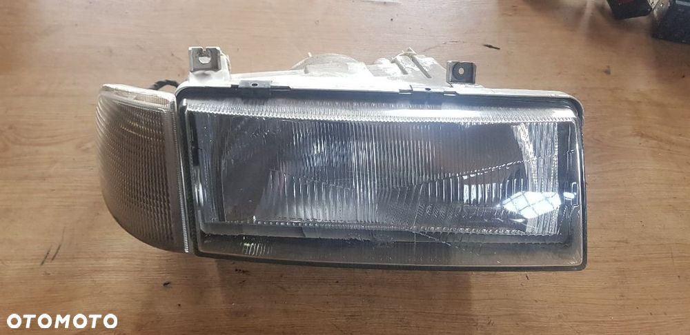 SKODA FELICJA LIFT LAMPA PRZÓD PRAWA - 1