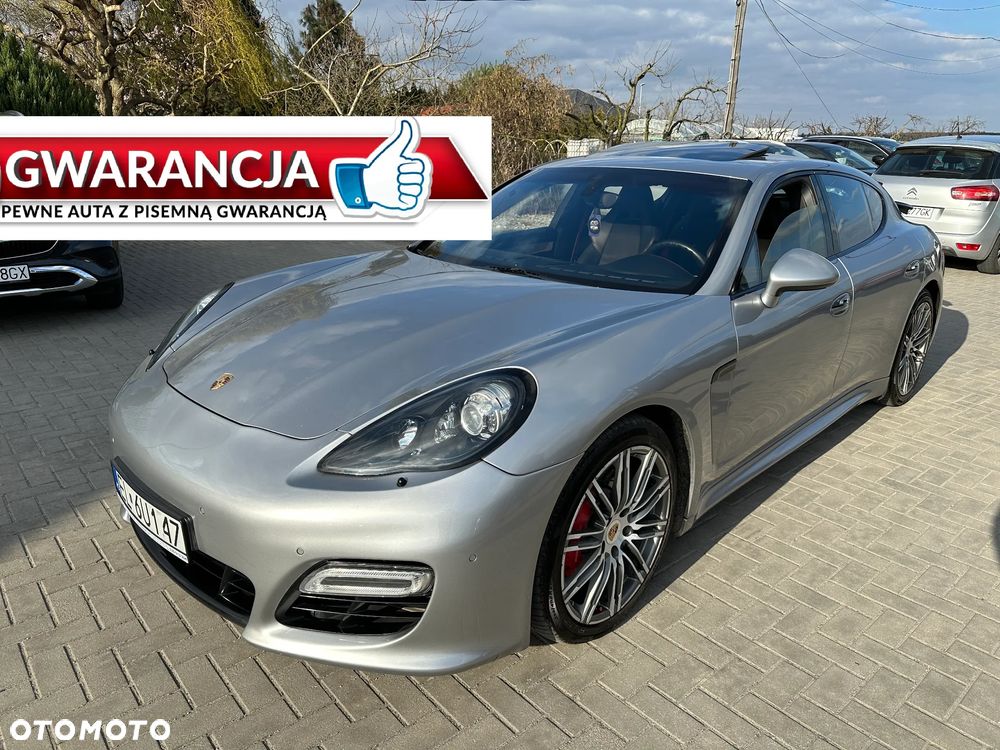 Porsche Panamera GTS - 1