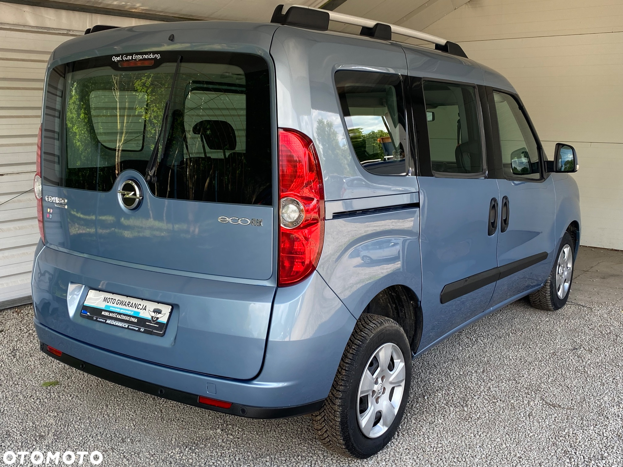Opel Combo Tour 1.6 CDTI Cosmo - 25