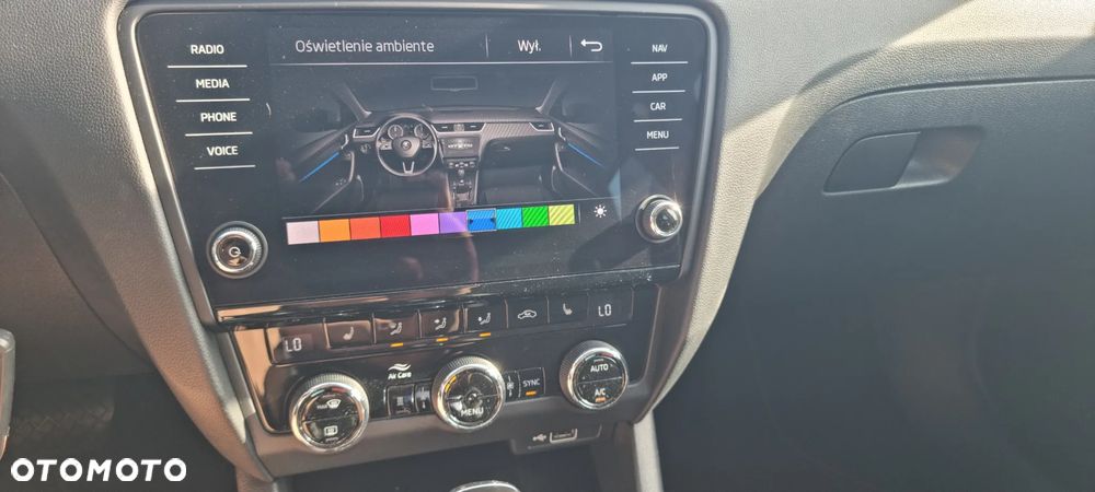Skoda Octavia 2.0 TDI DSG Premium Edition - 15