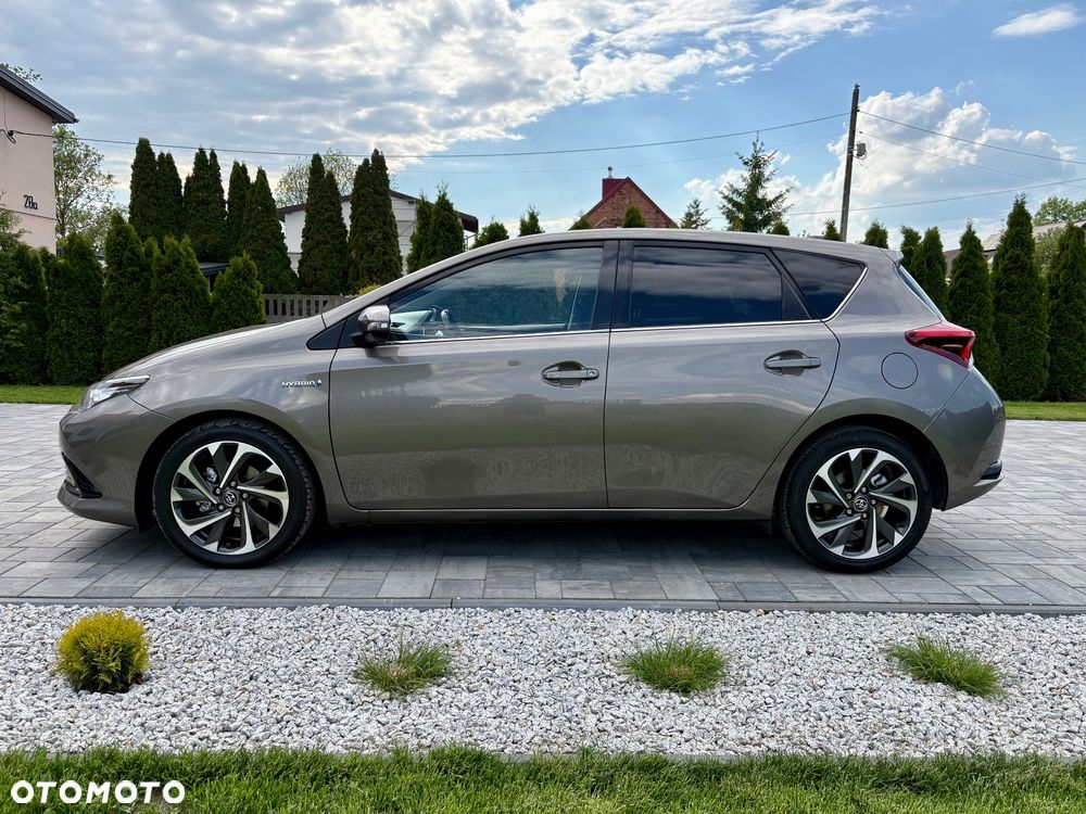 Toyota Auris - 5