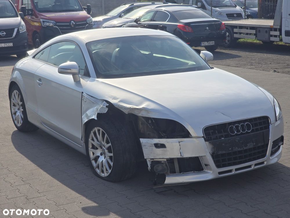Audi TT Coupé - 15