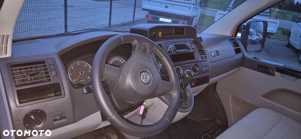 Volkswagen T5 doka 3osobowy - 11