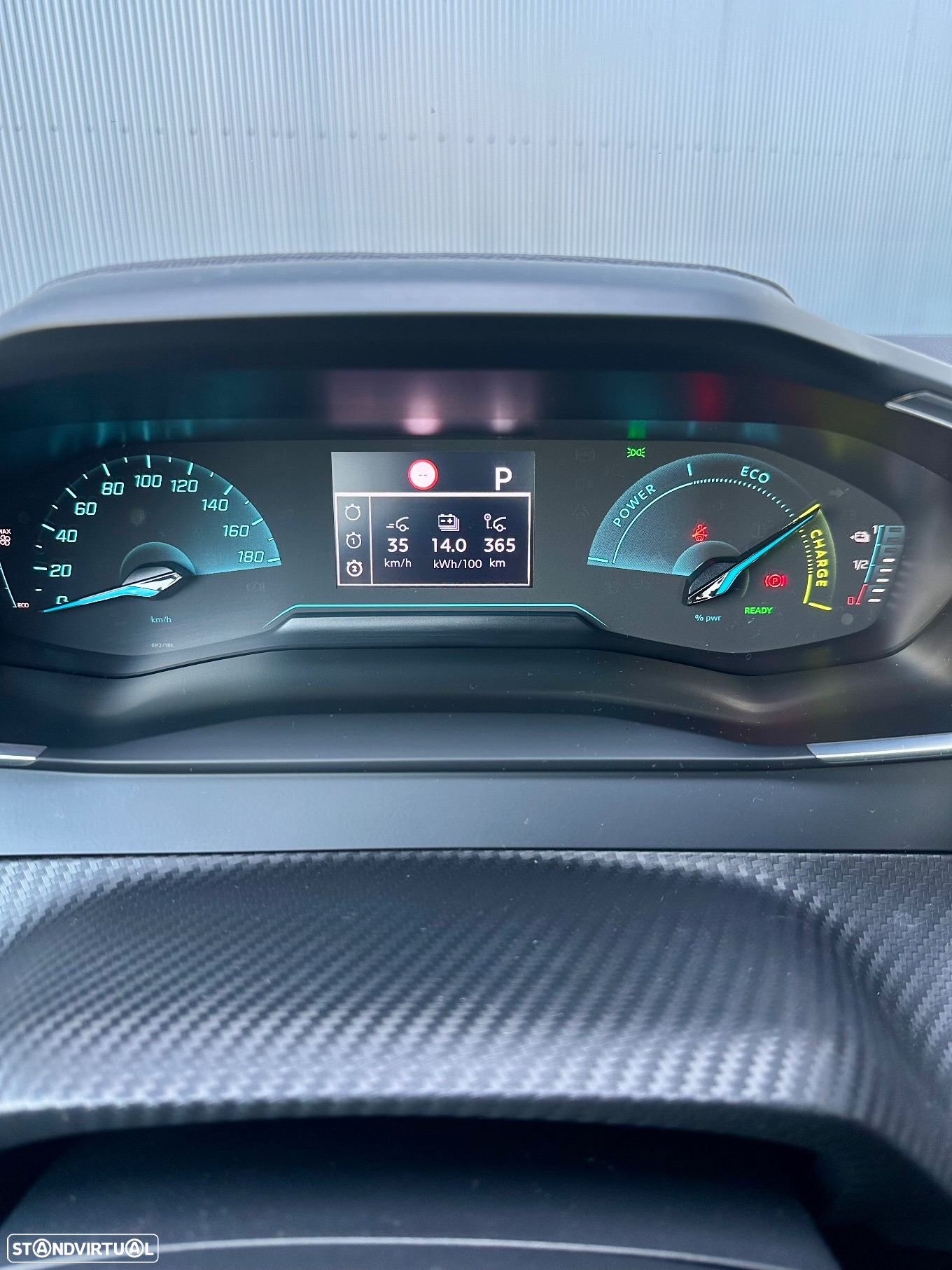 Peugeot e-2008 50 kWh Active Pack - 14