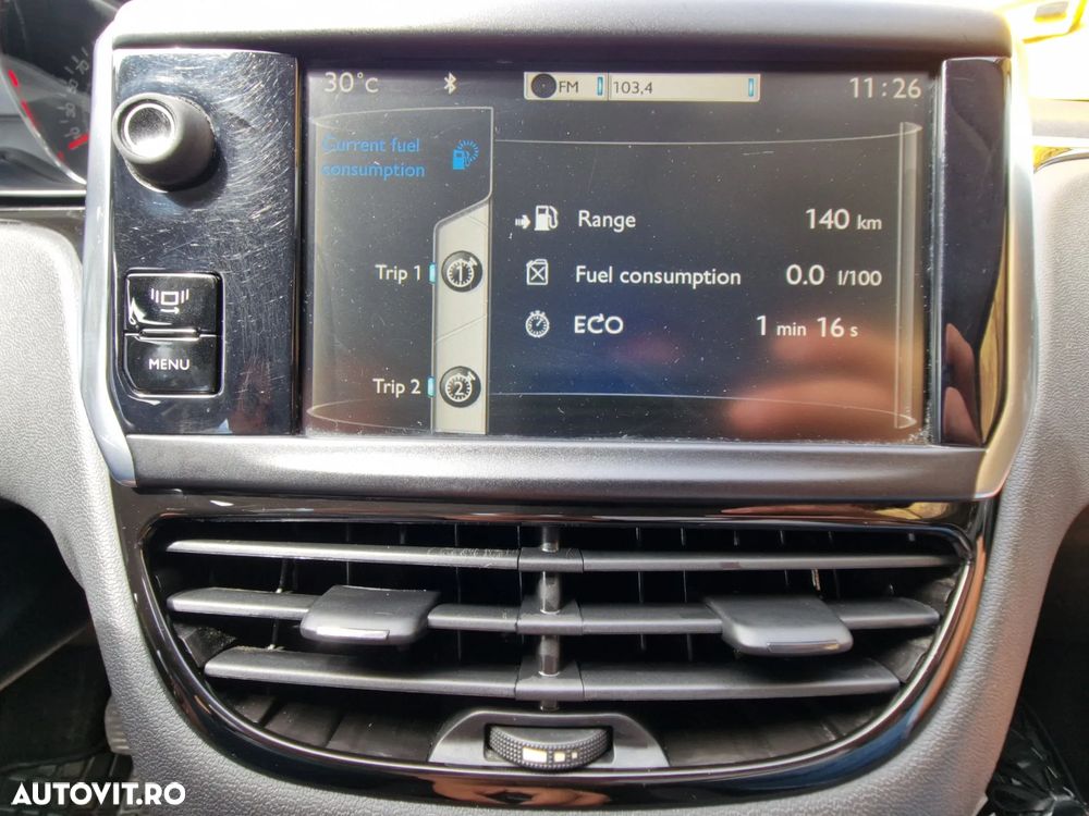 Peugeot 208 e-HDi 92 Stop&Start Active - 4