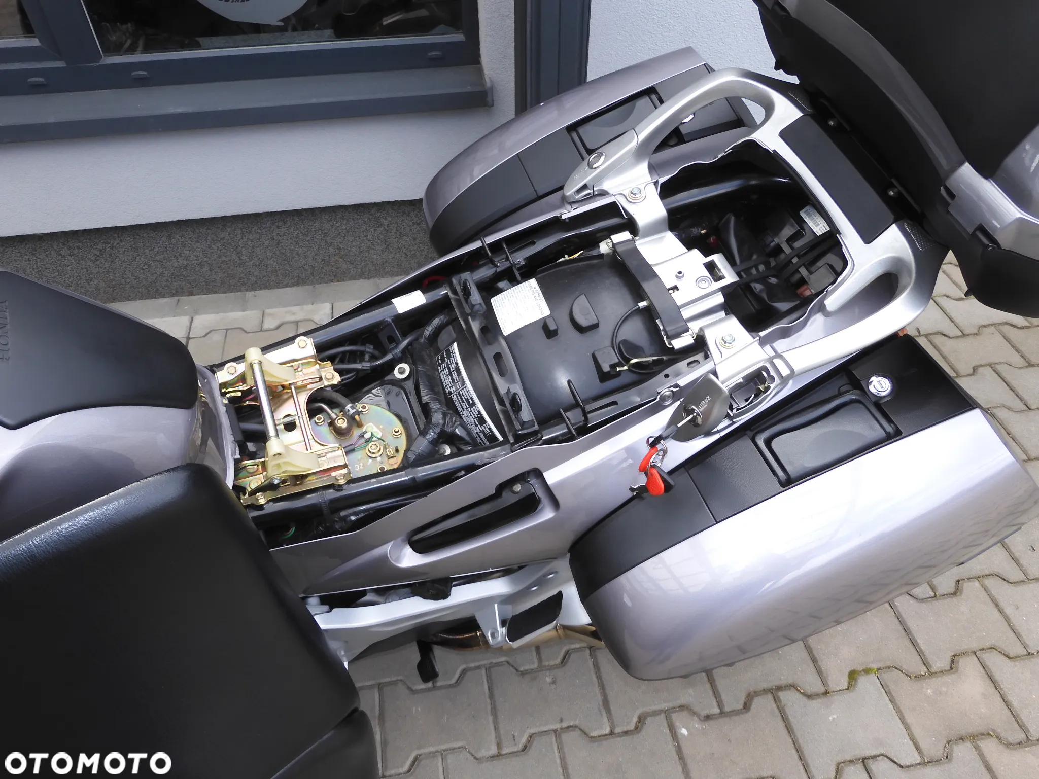 Honda ST - 39