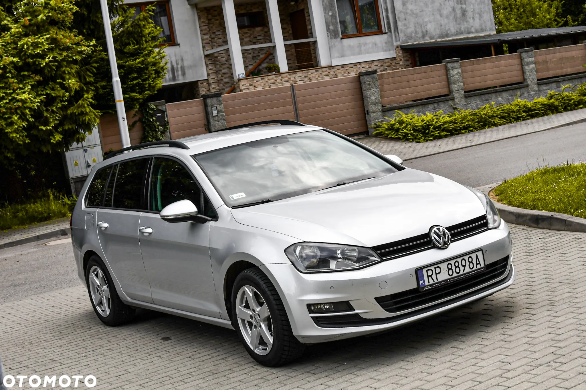 Volkswagen Golf VI 1.2 TSI Comfortline - 3