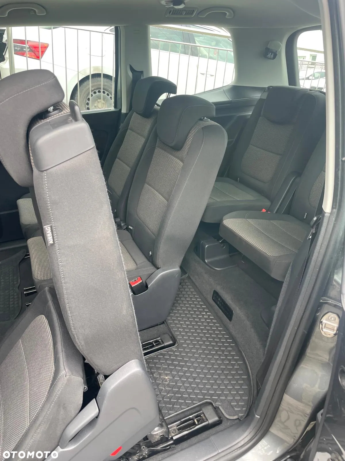Volkswagen Sharan 2.0 TDI BlueMotion Technology Highline - 12