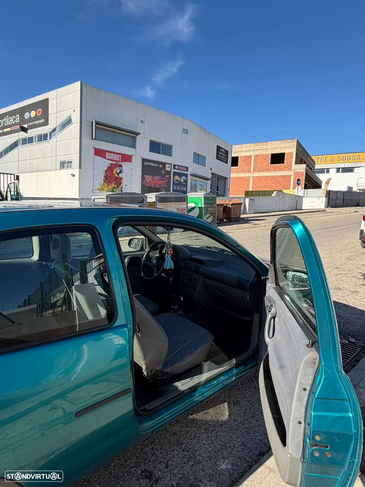 Opel Corsa 1.2 Swing - 4