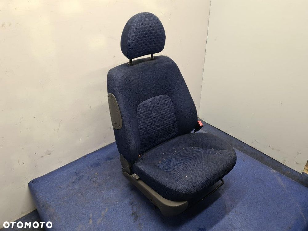 FIAT DOBLO I FOTEL PASAŻERA. - 4