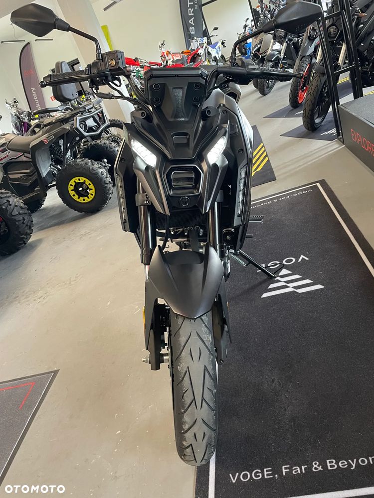 VOGE R125S - 24