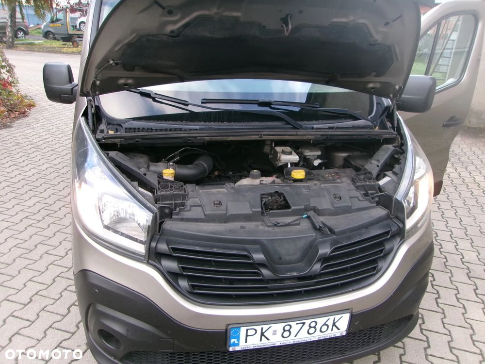 Renault Trafic ENERGY dCi 125 Grand Spaceclass - 21