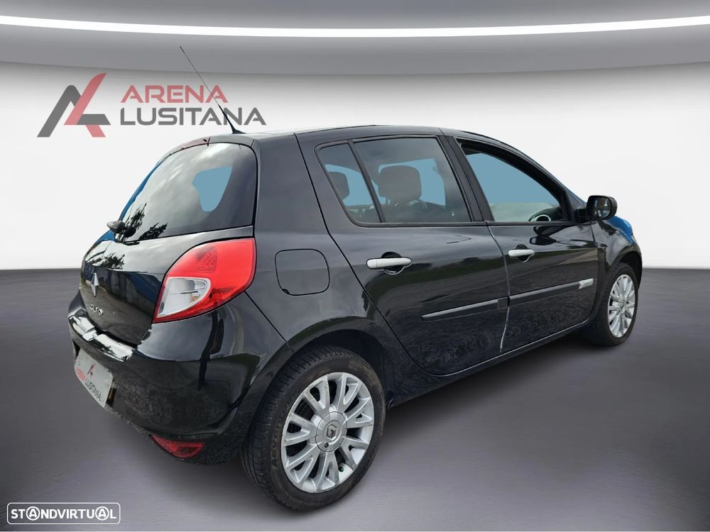 Renault Clio 1.2 16V Dynamique - 8