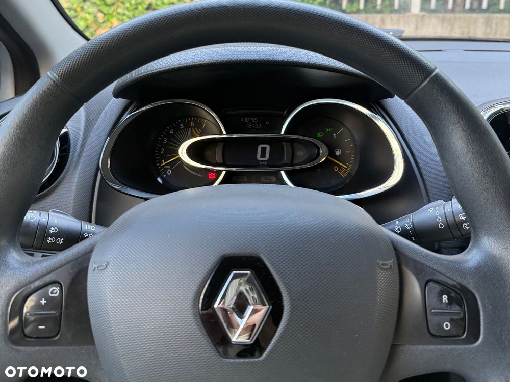 Renault Clio - 5