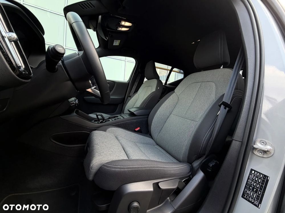Volvo XC 40 B3 Core - 19