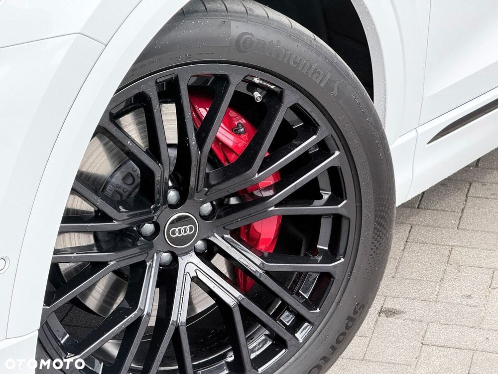 Audi SQ8 - 14