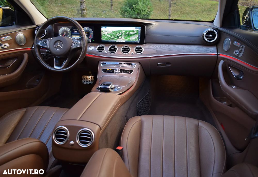 Mercedes-Benz E 220 d 4MATIC Aut. - 7