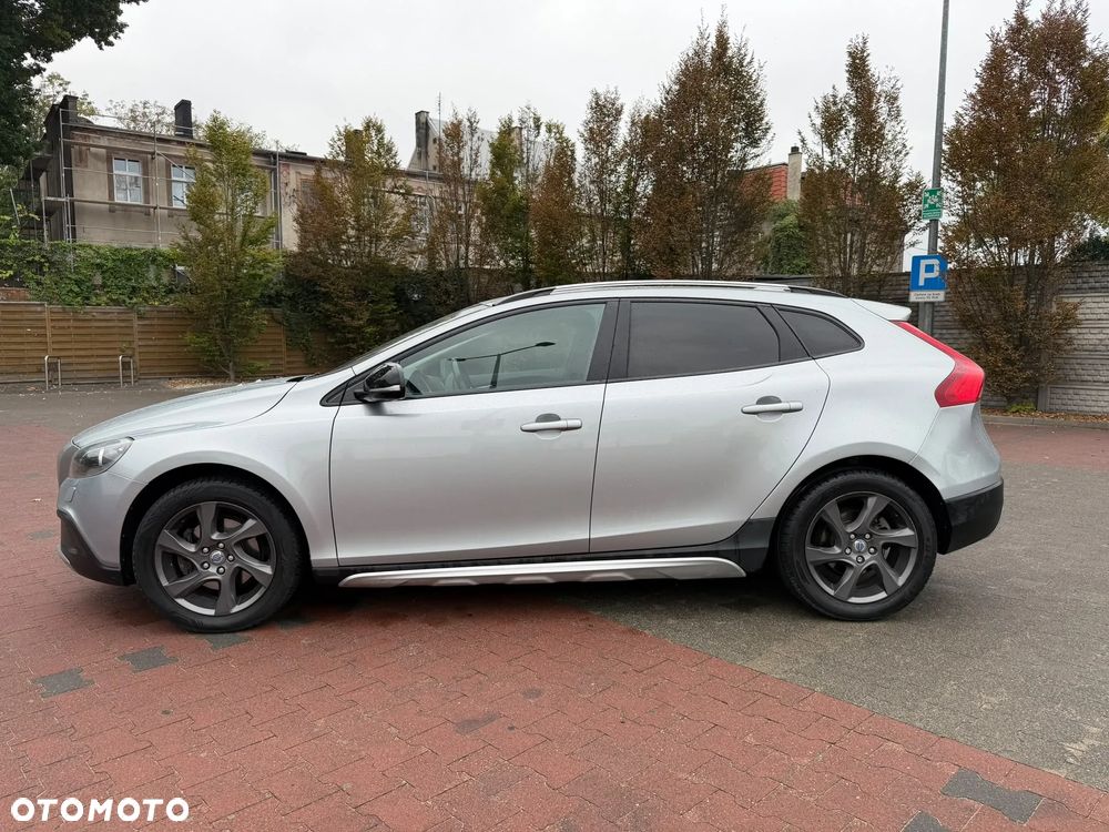 Volvo V40 Cross Country - 7