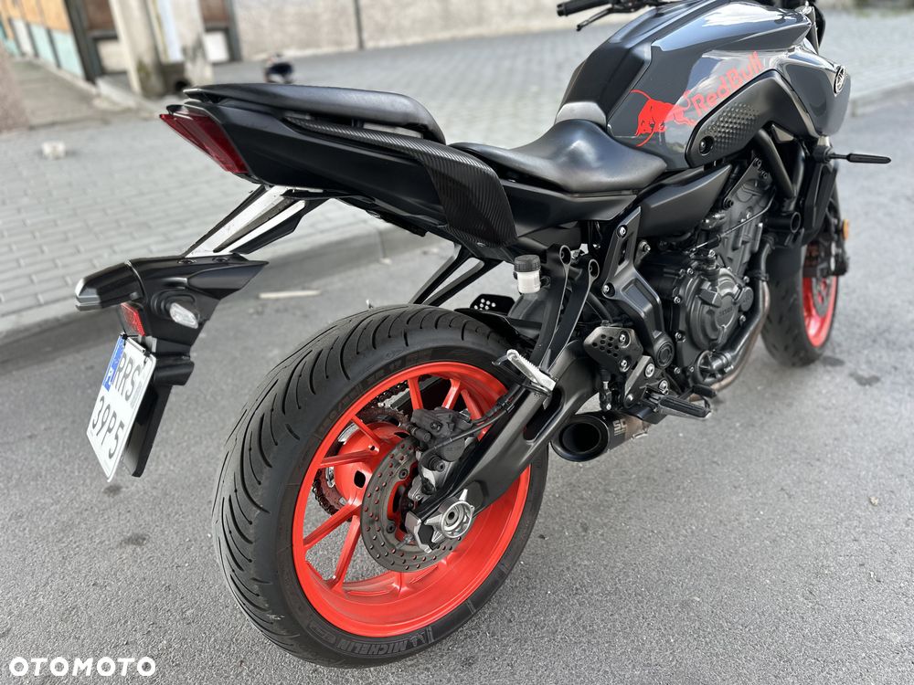 Yamaha MT - 24