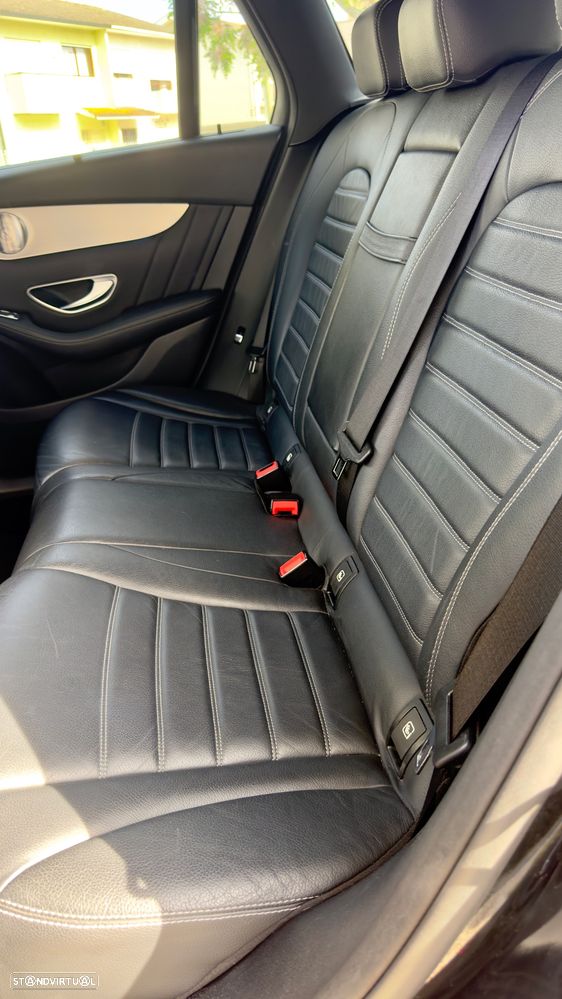 Mercedes-Benz GLC 350 e 4Matic 7G-TRONIC AMG Line - 19