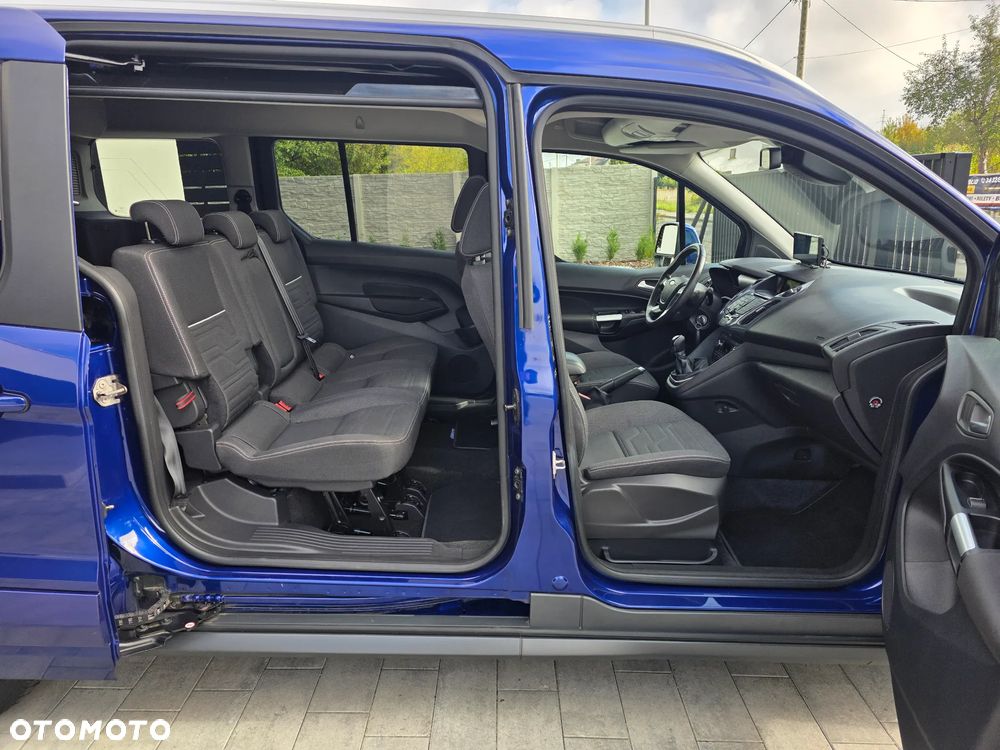 Ford Tourneo Connect Grand - 10