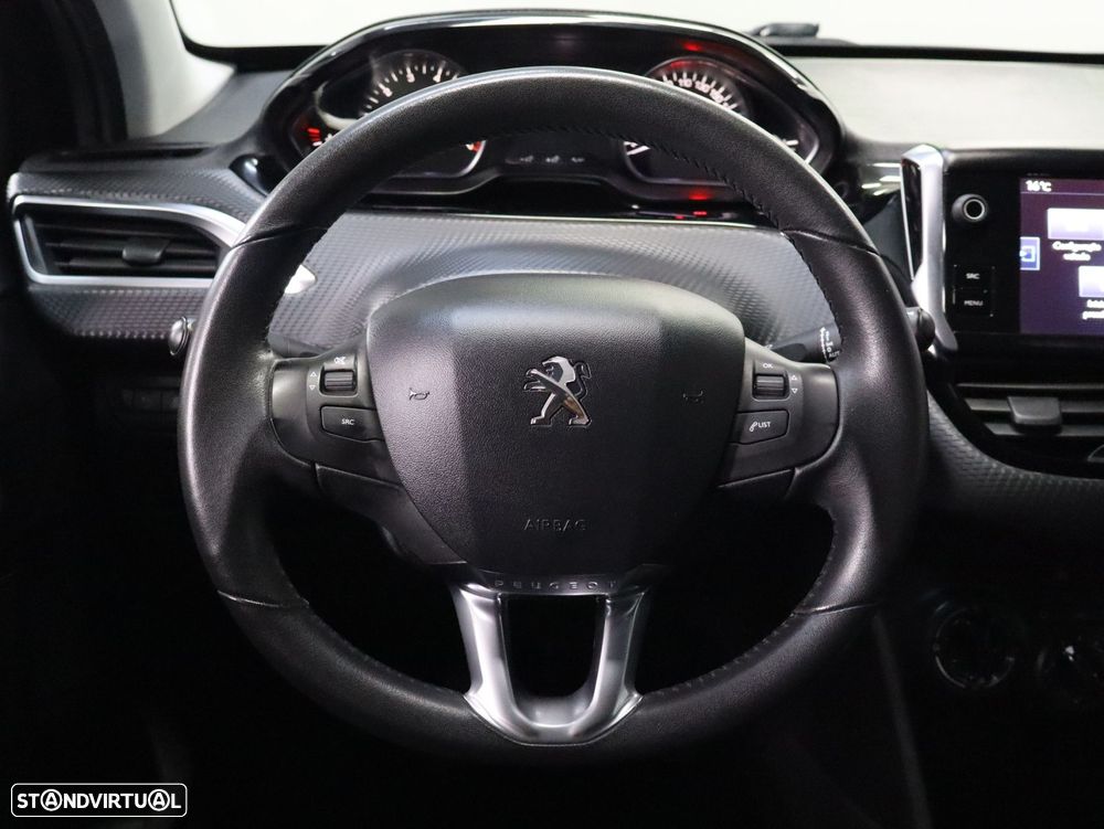 Peugeot 208 1.2 PureTech Style - 9