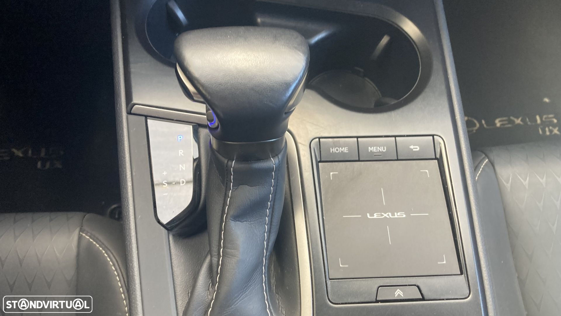 Lexus UX 250h Special Edition (LCA) - 12