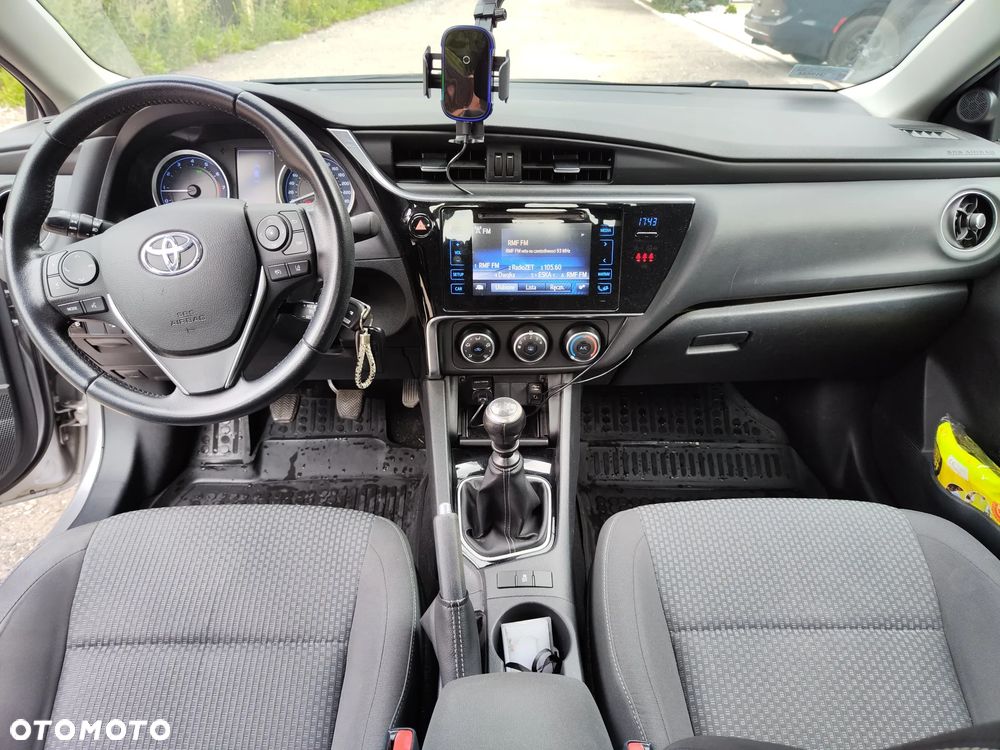 Toyota Corolla 1.6 Comfort - 7