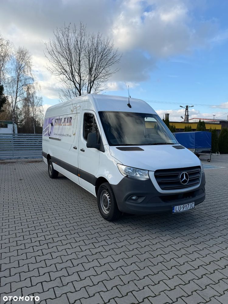 Mercedes-Benz SPRINTER 907 319 - 3
