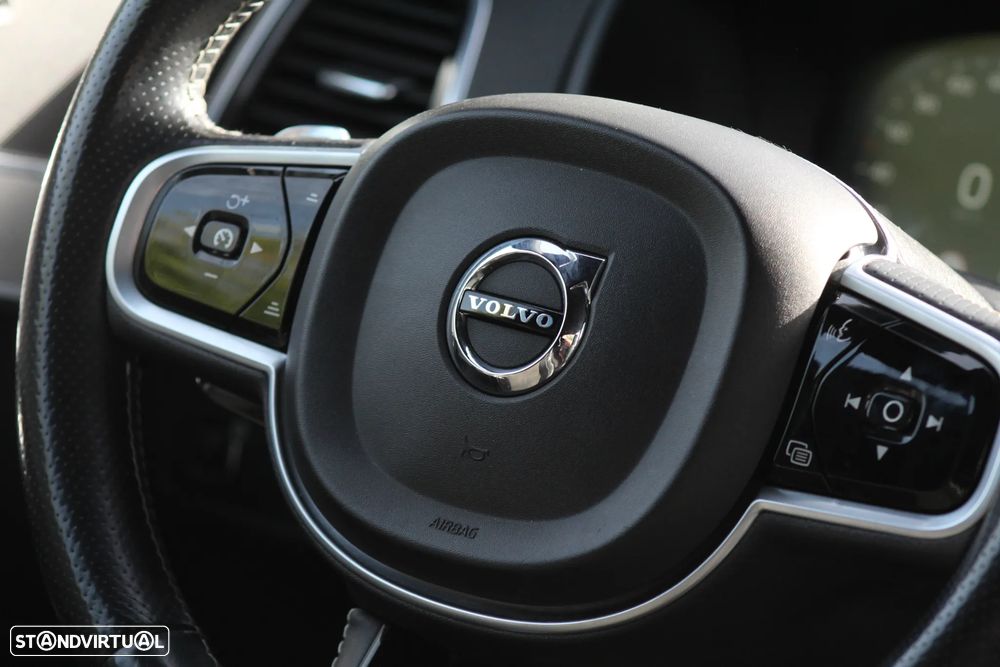 Volvo XC 90 2.0 D4 R-Design - 31