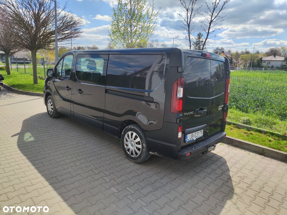 Renault TRAFIC - 2
