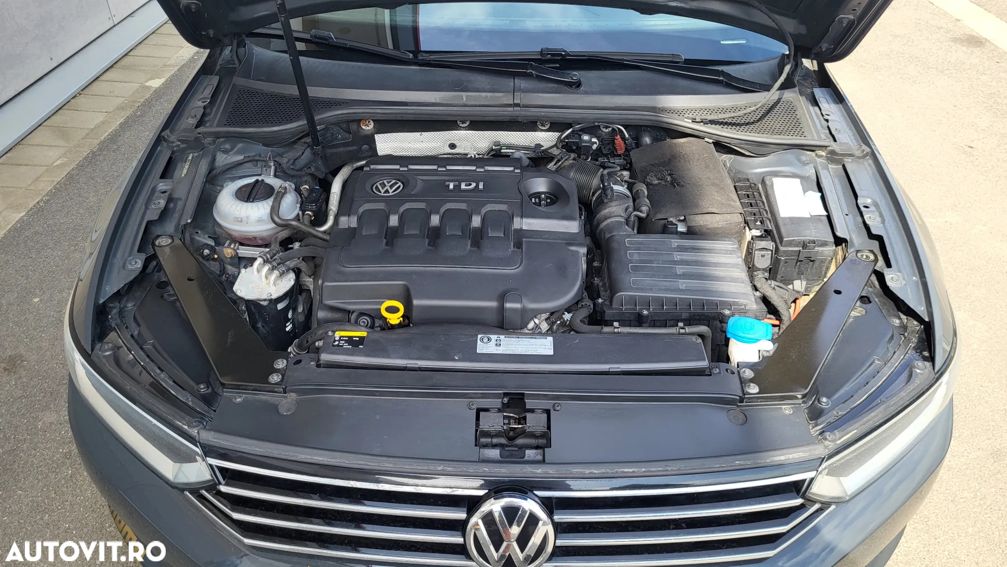 Volkswagen Passat Variant 2.0 TDI (BlueMotion Technology) Comfortline - 41
