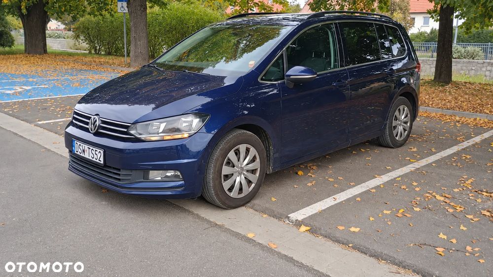 Volkswagen Touran - 3