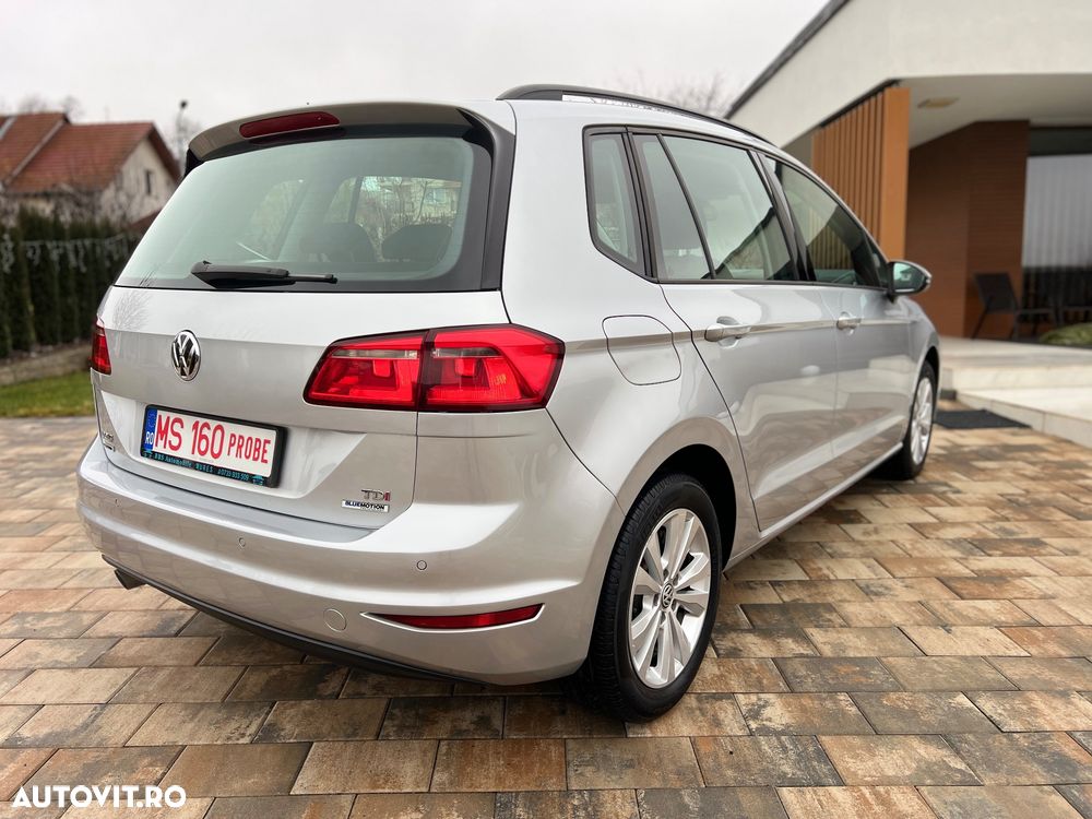 Volkswagen Golf 1.6 TDI BlueMotion Technology Comfortline - 28