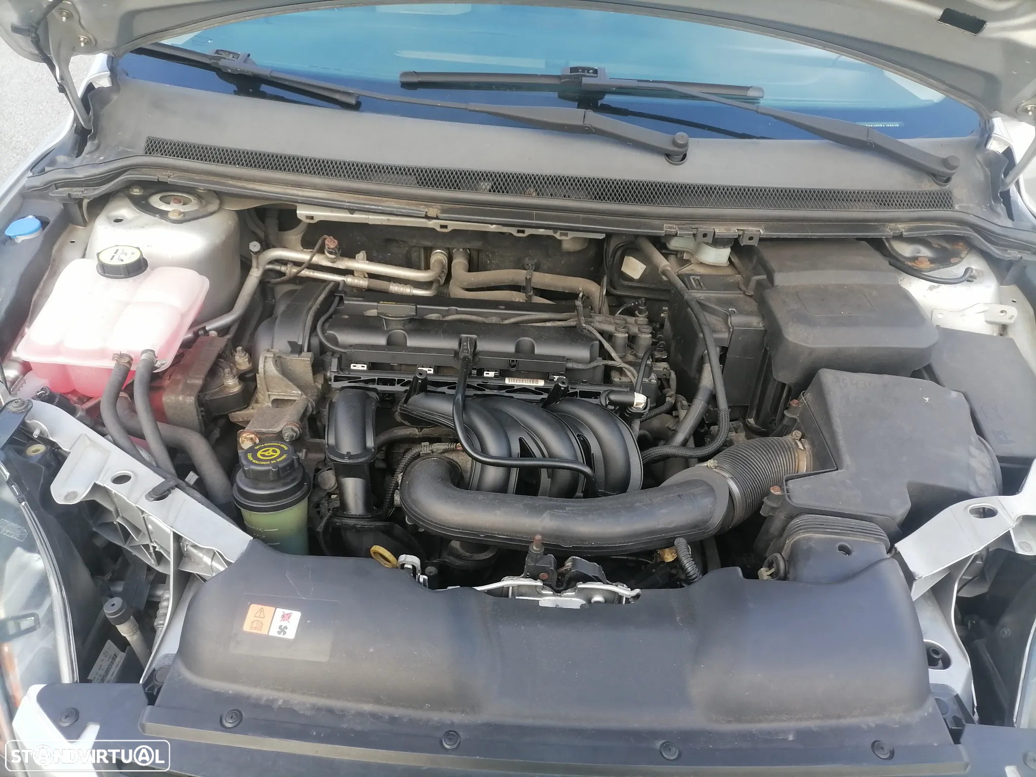 Ford Focus 1.4 16V Trend - 15