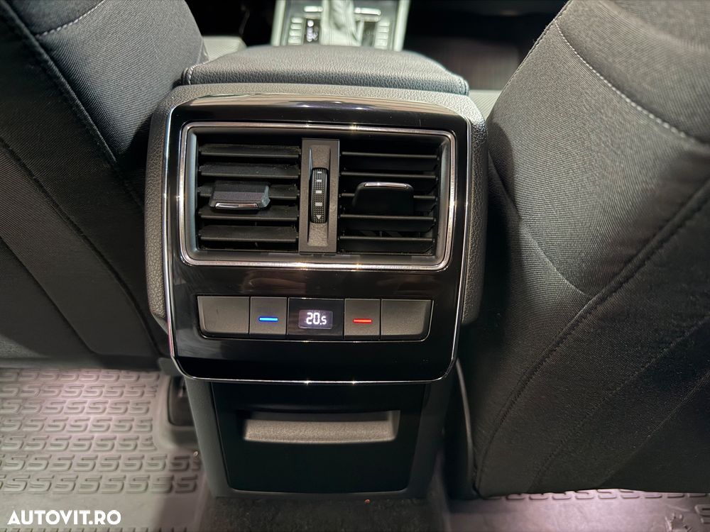 Skoda Superb 2.0 TDI DSG Ambition - 16