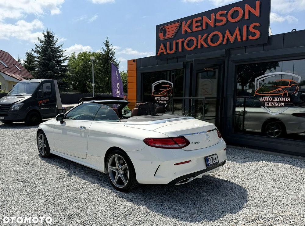 Mercedes-Benz Klasa C 300 9G-TRONIC AMG Line - 4
