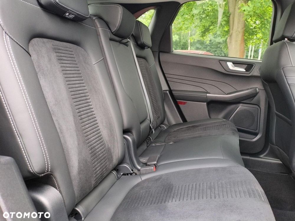 Ford Kuga 2.5P PHEV FWD Active X eCVT - 36