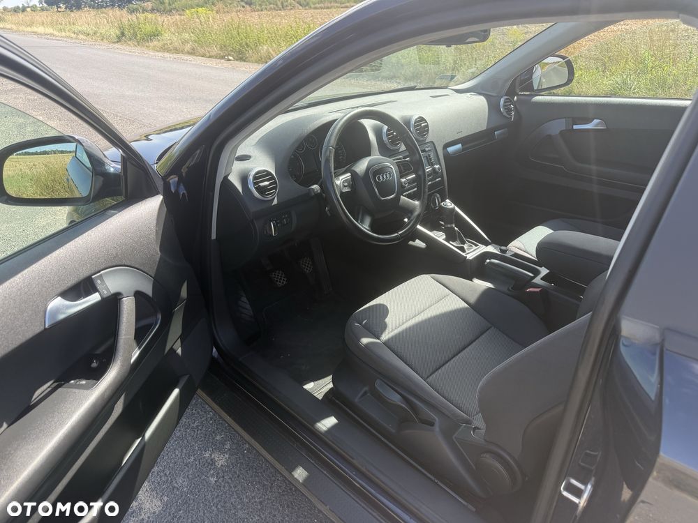 Audi A3 Sportback - 5