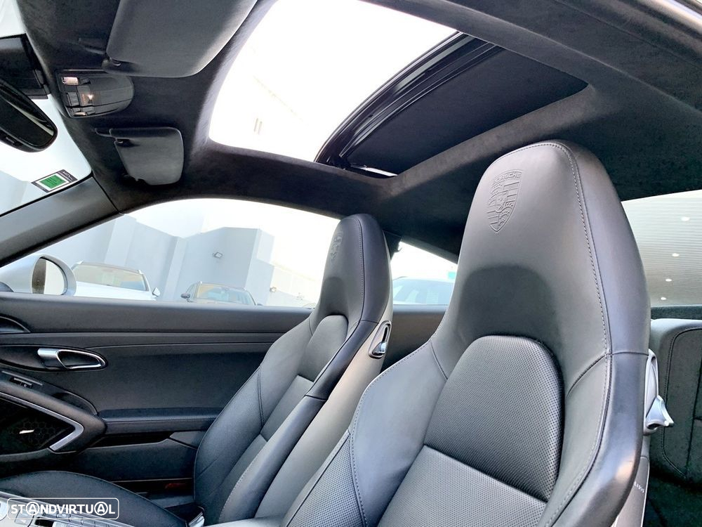 Porsche 911 (991) Carrera 4S PDK - 9