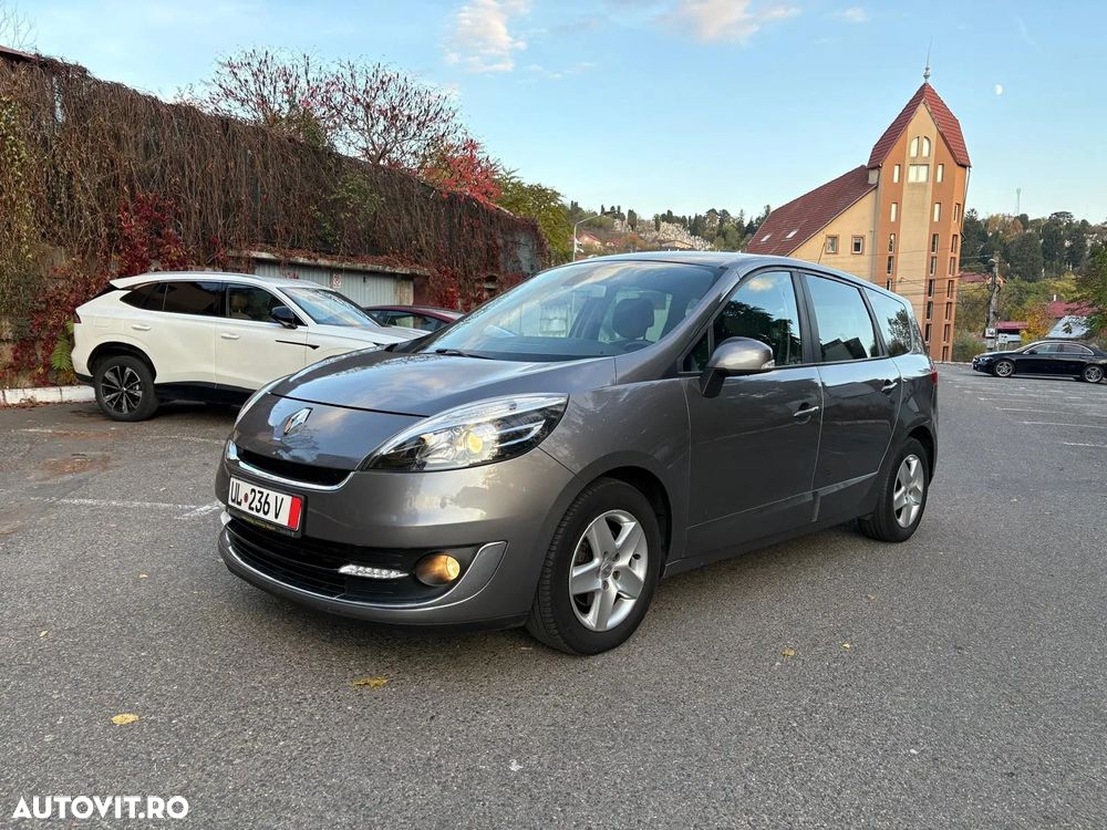 Renault Grand Scenic dCi 110 LIMITED - 18