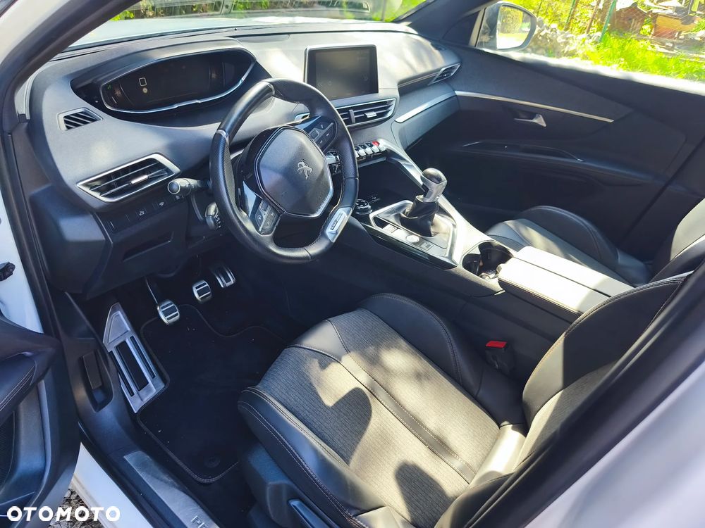 Peugeot 3008 HDi FAP 150 Allure - 28