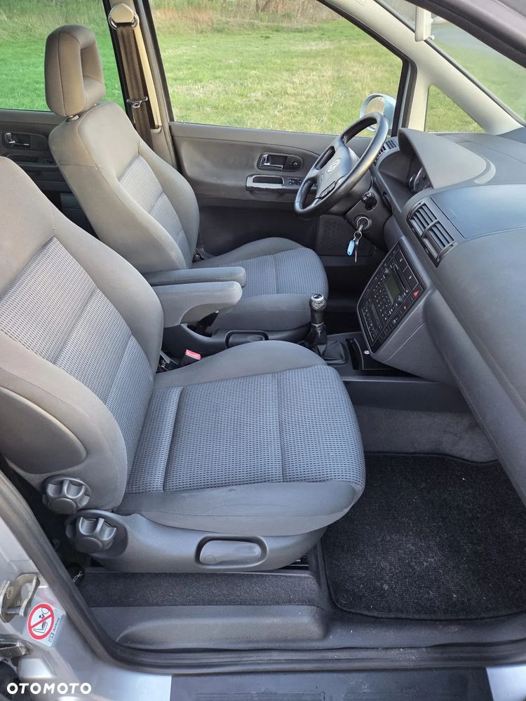 Volkswagen Sharan - 5