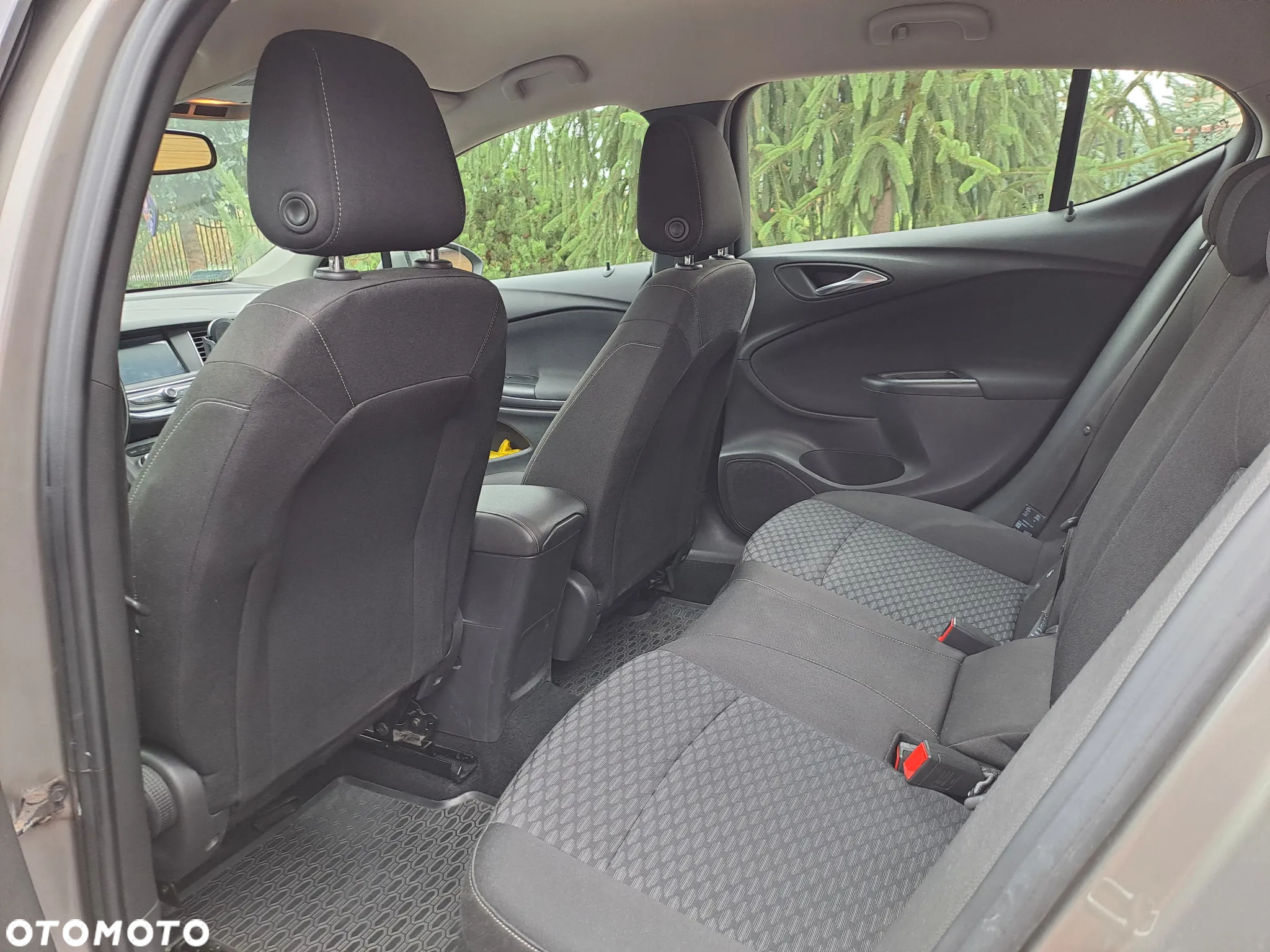 Opel Astra V 1.4 T Enjoy - 15