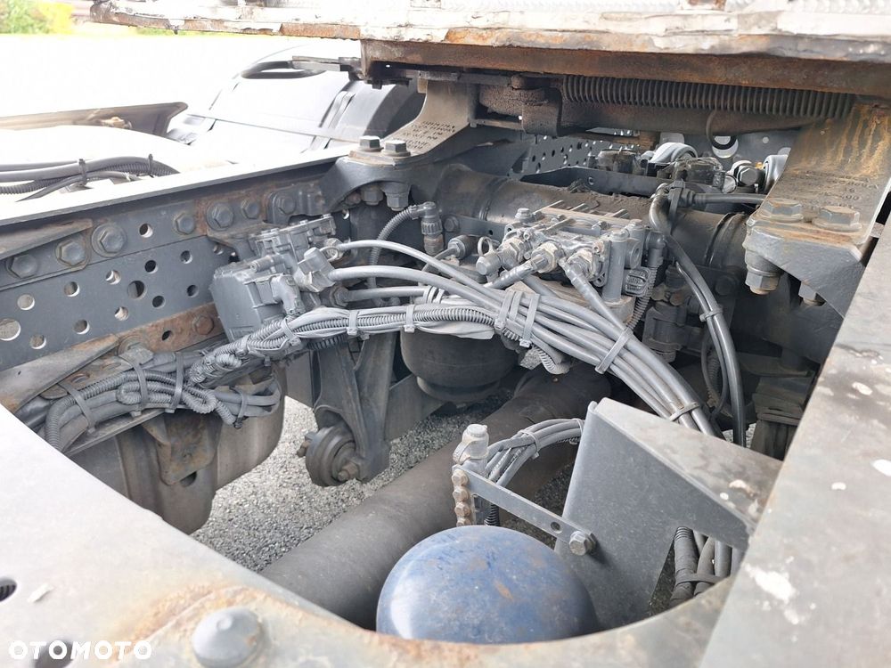 Versalift Actros  1843 - 40